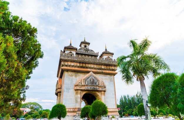 Pomnik Patuxay w Vientiane, Laos.