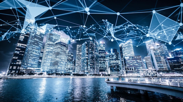 Pomysłowe wizualne inteligentne cyfrowe miasto z abstrakcyjną grafiką globalizacji pokazującą sieć połączeń