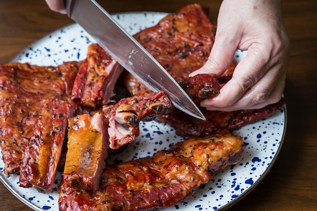 Porcje Grillowanych żeberek Wieprzowych