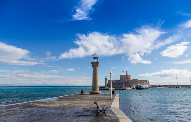 Port Mandraki Rodos Grecja