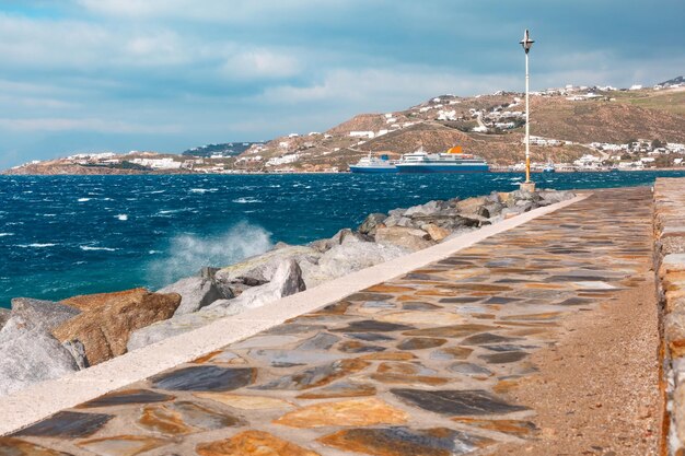 Port na Mykonos, Grecja