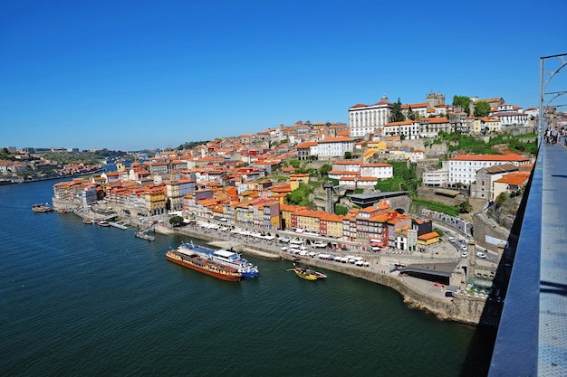 Porto, Portugalia stare miasto, most Dom Luis na rzece Douro.