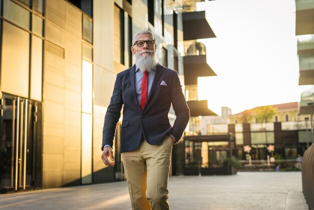 Portret mężczyzny starszy hipster