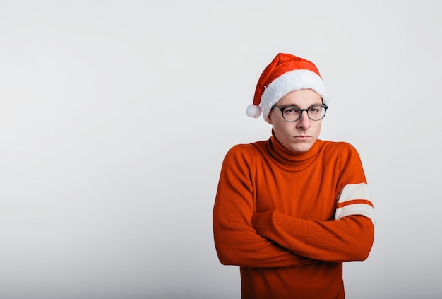 Portret mężczyzny w czerwonym kapeluszu Boże Narodzenie