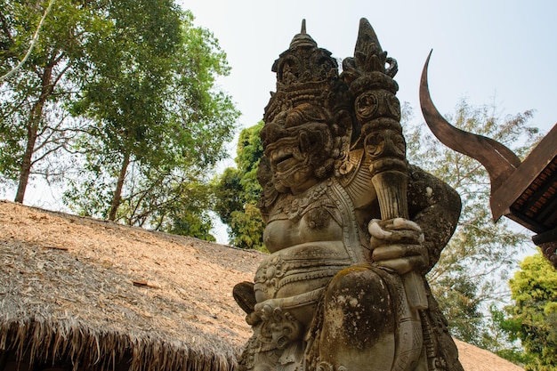 Posąg Demona w Chiang Rai