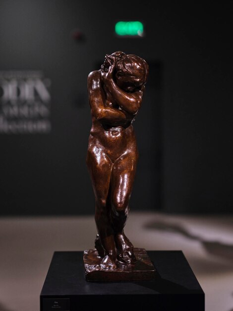 Posąg słynnego rzeźbiarza Auguste Rodina