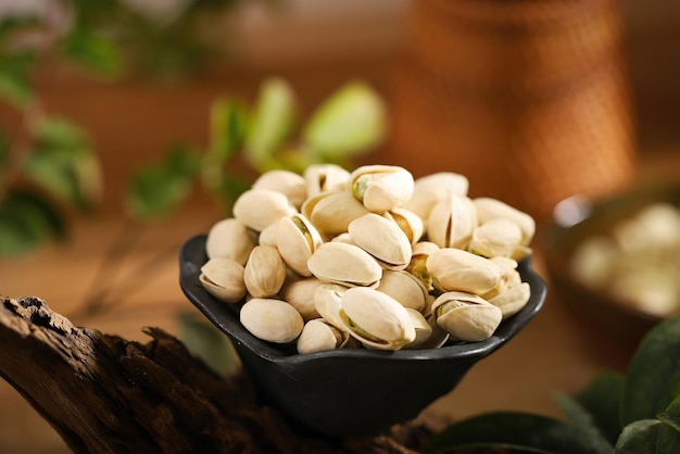 Potężne pistacjowe korzyści zdrowotne i wartość odżywcza pistacjowe hi res photo
