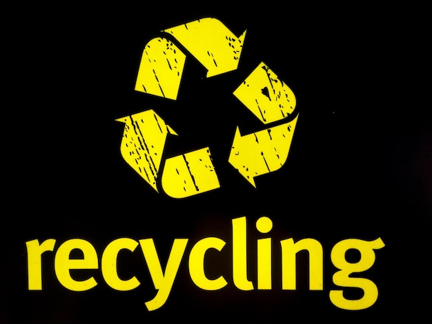 Powiadomienie o recyklingu żółte logo