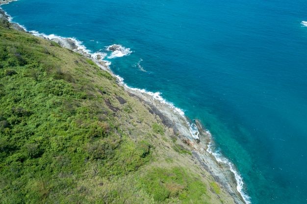 Powietrzna trutnia ptaka oka fotografia tropikalny morze z Piękną wyspą
