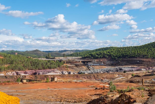 Pozostałości dawnych kopalń Riotinto w Huelva w Hiszpanii