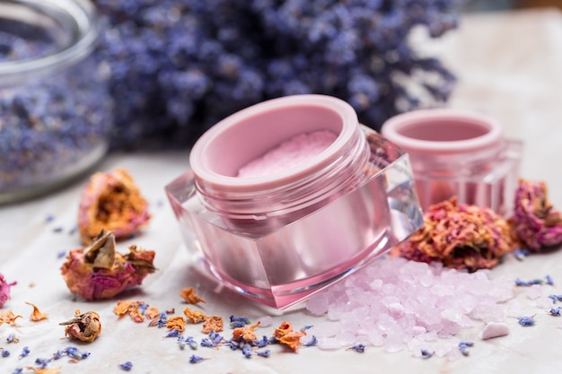 Produkty do pielęgnacji ciała Lavender. Aromaterapia