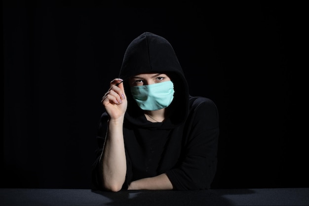 Profesjonalna maska do twarzy dla osób zagrożonych zakażeniem