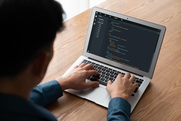 Programowanie rozwoju oprogramowania na ekranie komputera dla modnych aplikacji