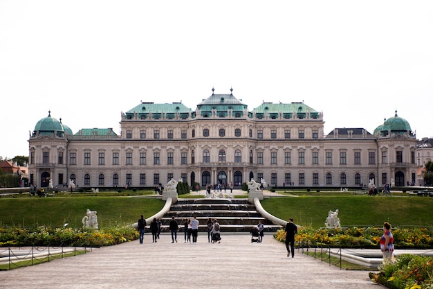 Projekt wystroju zewnętrznego i ogrodnictwo Belwederu lub kompleksu zabytkowego Schloss muzeum dla Austriaków i zagranicznych podróżników wizyta w dniu 24 września 2019 r. w Wiedniu Austria