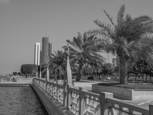 Zdjęcie promenada w abu dhabi