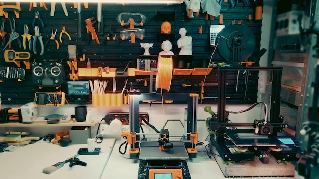 Prototyp drukarki 3D: narzędzia do tworzenia prototypów