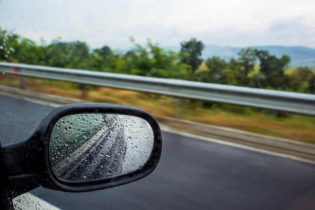 Prowadzenie samochodu na autostradzie