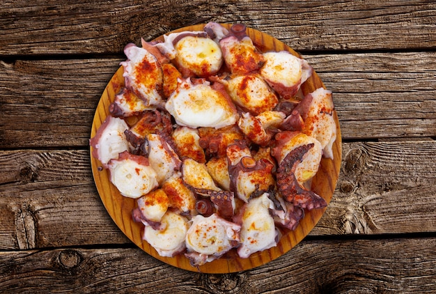 Pulpo a la gallega ośmiornica