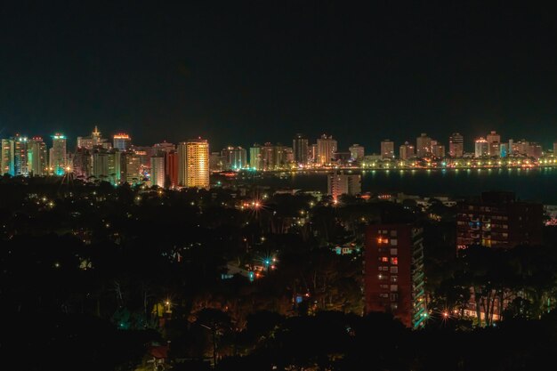 Punta del este de noche