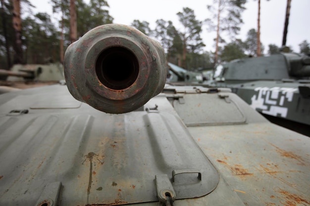 Pysk nowoczesnego czołgu bojowego Pojazd wojskowy