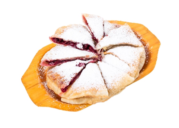 Pyszne ciasto francuskie z wiśnią