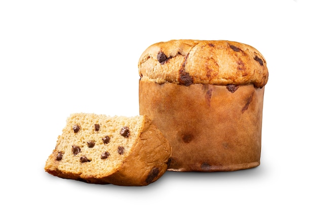 Pyszne panettone z kawałkami czekolady na drewnianym stole. czekolada