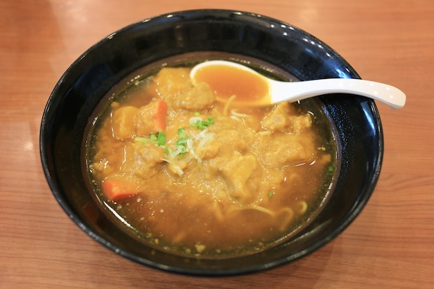 Ramen z curry Chicken of Japanese foods.