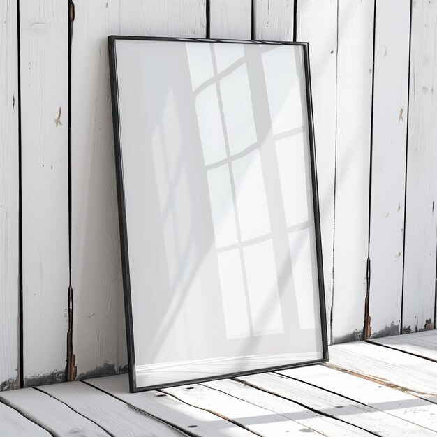 Zdjęcie ramka zdjęciowa siedząca na drewnianej podłodze obok okna