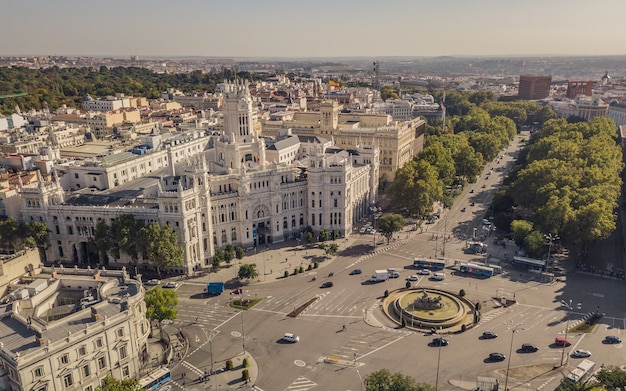 Ratusz Madrytu i Plaza de Cibeles. Widok z lotu ptaka