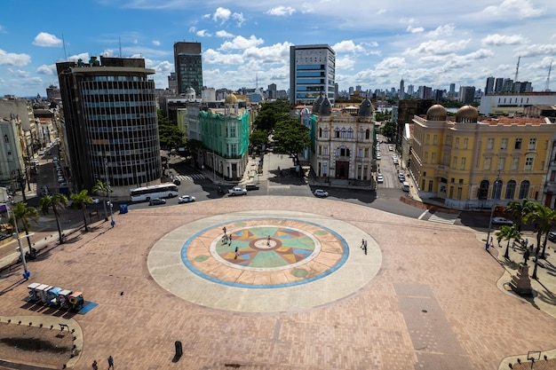 Zdjęcie recife pernambuco brazylia około kwietnia 2022 r. widok z lotu ptaka na park „marco zeroquot” w recife