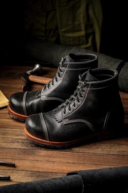 Ręcznie wykonane czarne skórzane wysokie buty