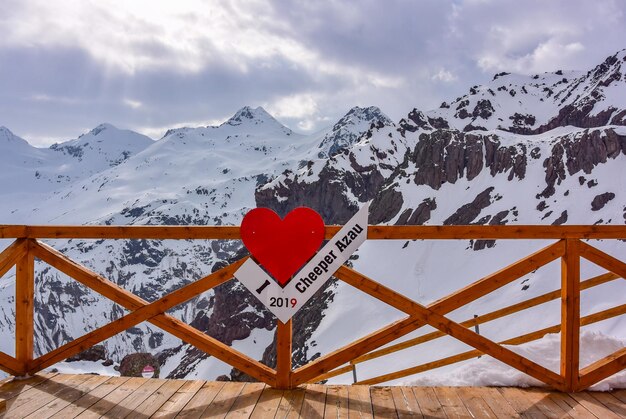 Region Elbrus górski krajobraz na Kaukazie Elbrus