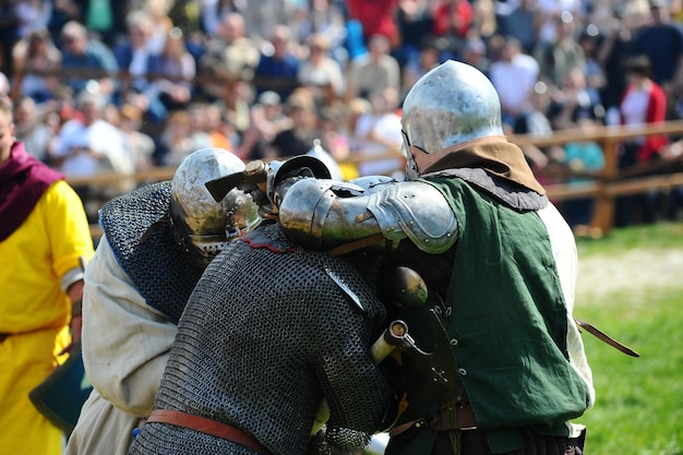 Rekonstrukcja średniowiecznego festiwalu bitew rycerskich w Chocimiu