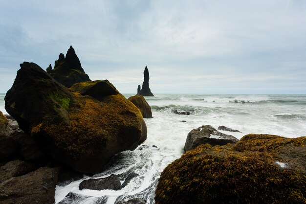 Reynisfjara Lava Beach View, Południowa Islandia Krajobraz