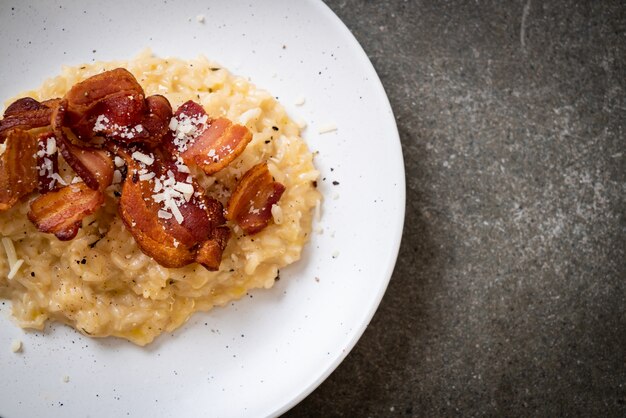 risotto z chrupiącym boczkiem