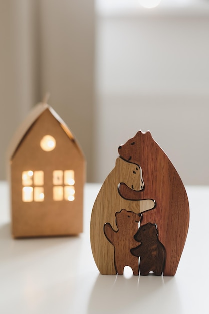 Rodzina Drewnianych Zabawek Misiów Ręcznie Robionych Drewnianych Ekologicznych Zabawek I Prezentów świątecznych Dla Dzieci