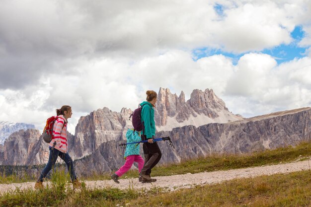 Rodzina w Dolomitach