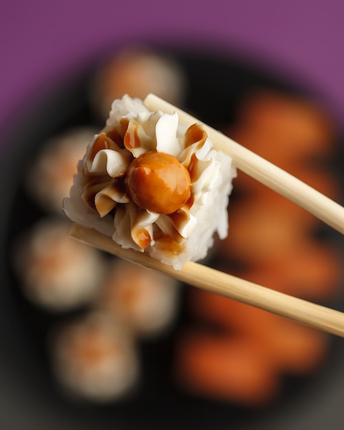 Rolls Japońska I Chińska Tradycyjna Kuchnia Zestaw Sushi Bar