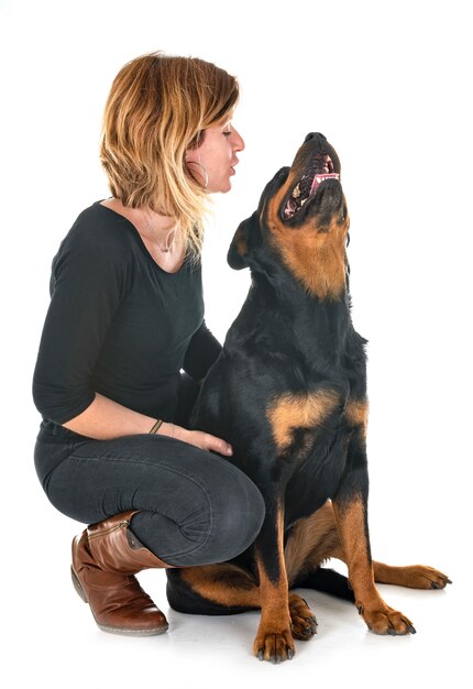 rottweiler i kobieta