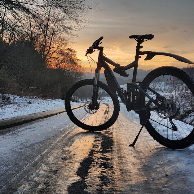 Zdjęcie rower zimą