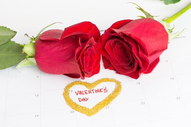 Róża i kalendarz na Walentynki
