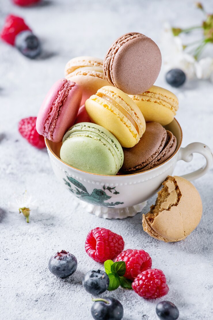 Rozmaitość francuscy deserowi macaroons