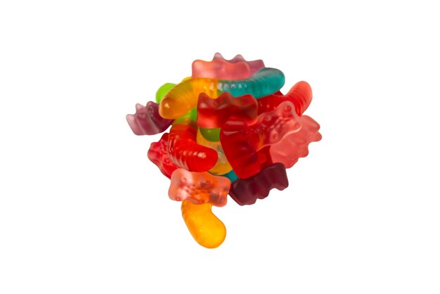 Zdjęcie różnorodne kolorowe gumowate cukierki izolowane na białym tle top view jelly sweets