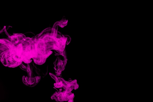 Zdjęcie różowe tło dymu