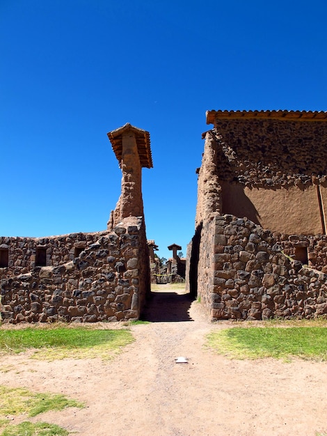Ruiny miasta Inków na Altiplano Peru Ameryka Południowa