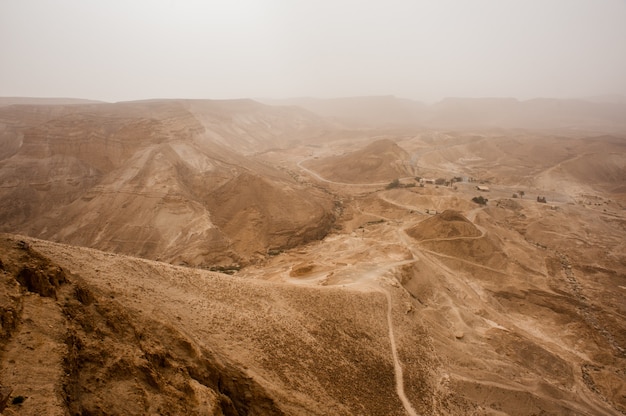 Ruiny starożytnej twierdzy Massada w Izraelu.