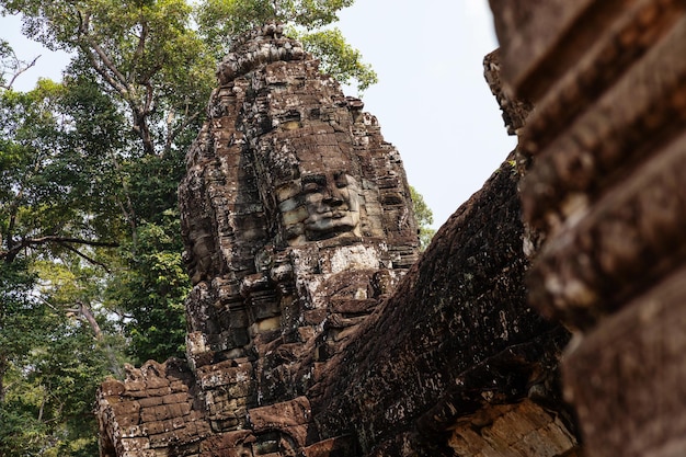 Ruiny świątyni Bayon w Angkor Wat w Siem Reap w Kambodży