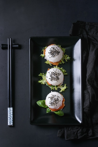 Ryżowe hamburgery sushi