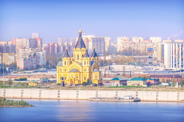 Rzeka Oka Katedra Aleksandra Newskiego na Strelka Niżny Nowogród
