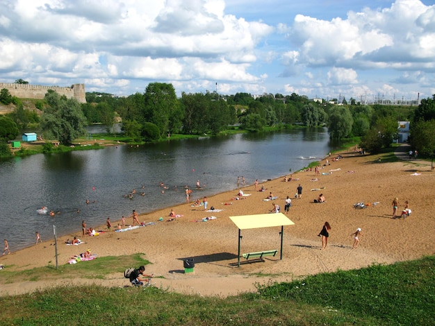 Rzeka W Mieście Narva Estonia